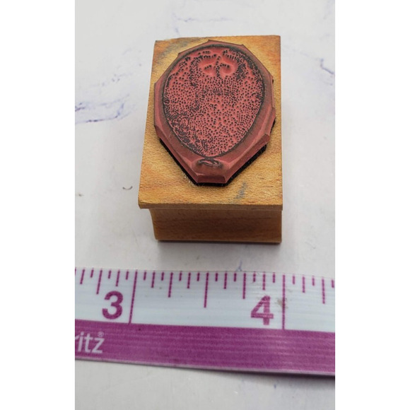 The Stamp Pad Small Water Balloon Wood Mounted Rubber Stamp - Picture 6 of 7